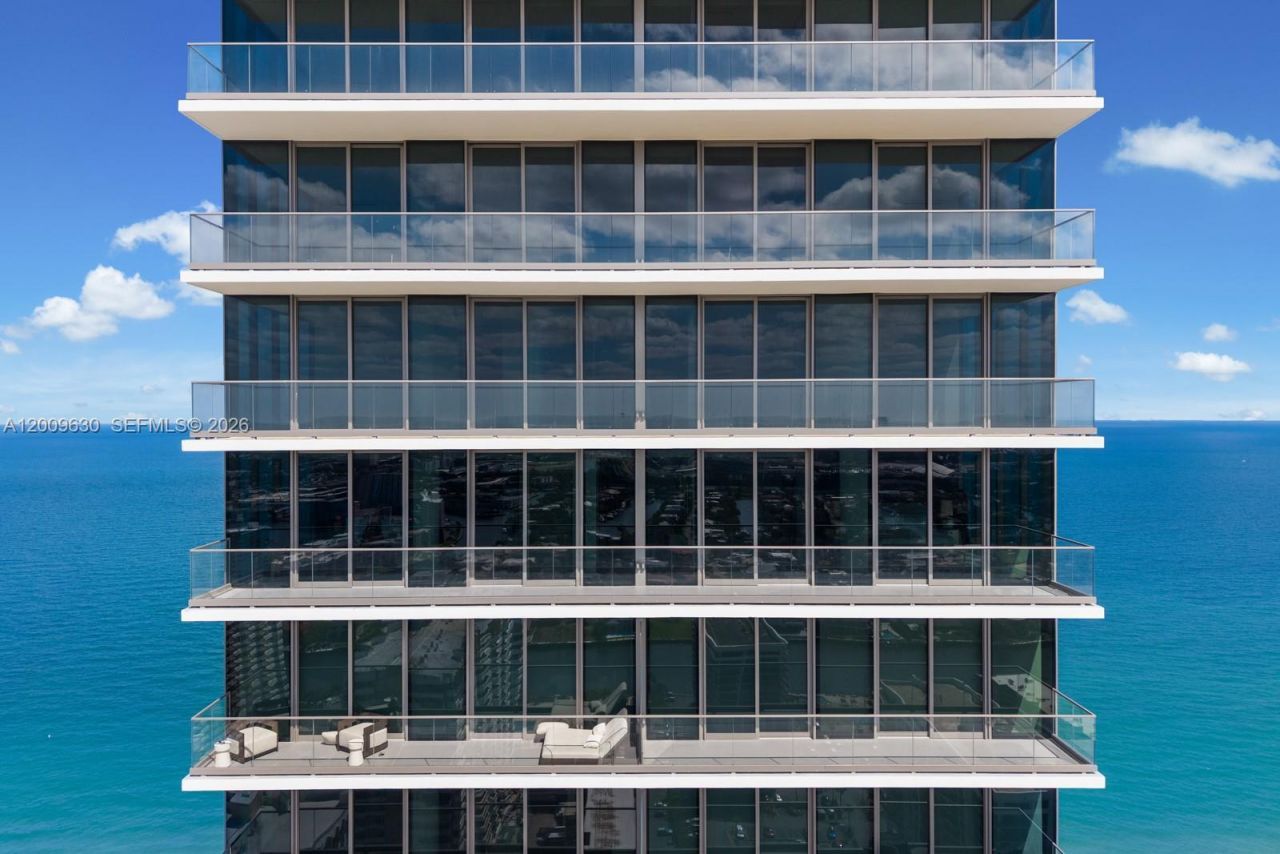 2000 S Ocean Dr, Unit PH1, Hallandale Beach, FL 33009 Photo