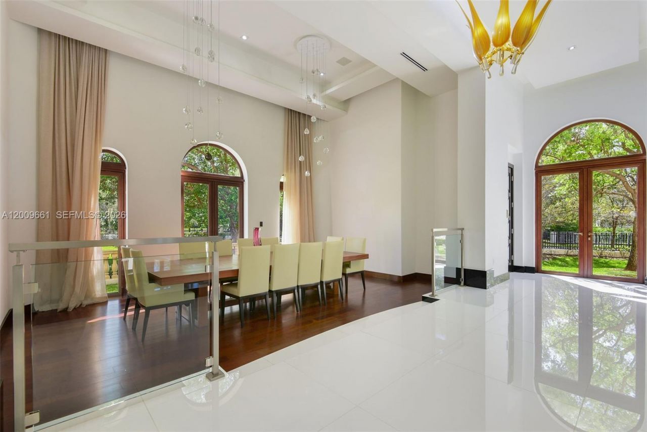 5801 Moss Ranch Rd, Pinecrest, FL 33156 Photo