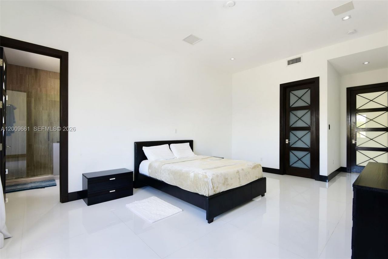 5801 Moss Ranch Rd, Pinecrest, FL 33156 Photo