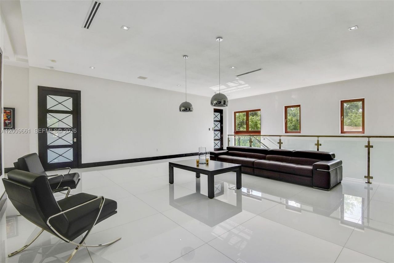 5801 Moss Ranch Rd, Pinecrest, FL 33156 Photo