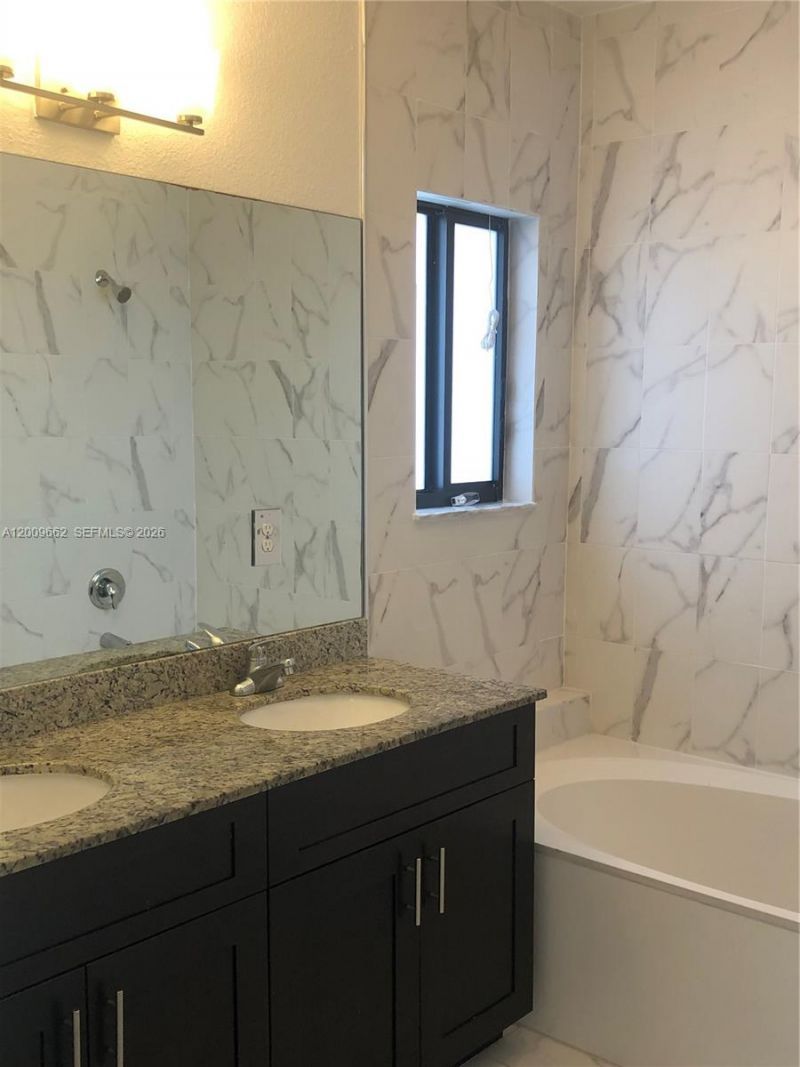 12740 SW 131st Ter, Unit 12740, Miami, FL 33186 Photo