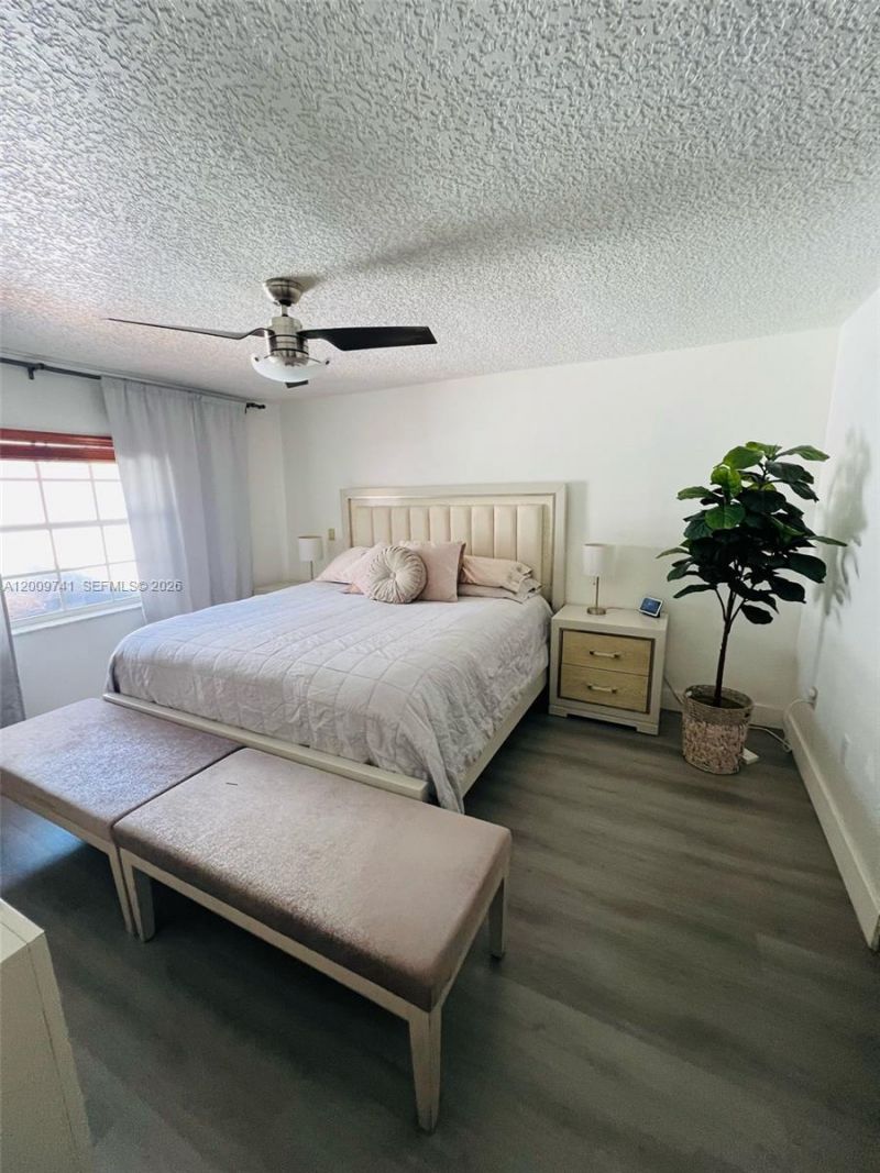 921 NW 133rd Ave, Miami, FL 33182 Photo
