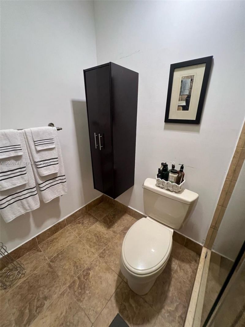 921 NW 133rd Ave, Miami, FL 33182 Photo