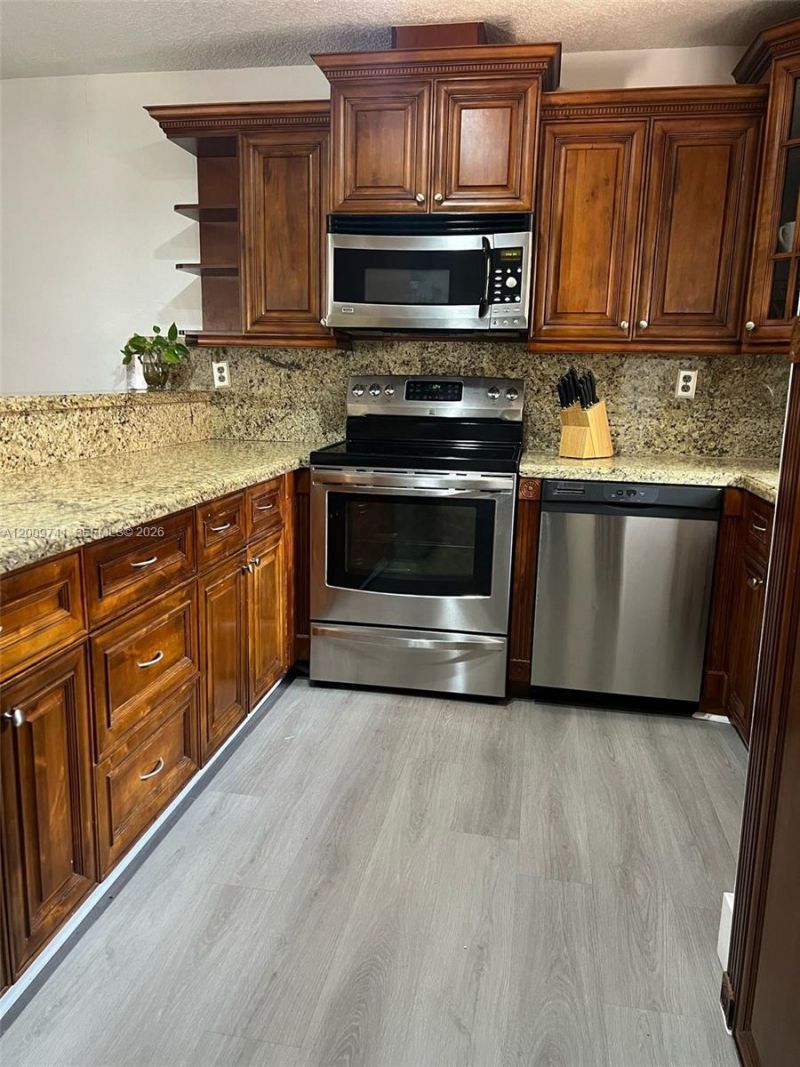 921 NW 133rd Ave, Miami, FL 33182 Photo