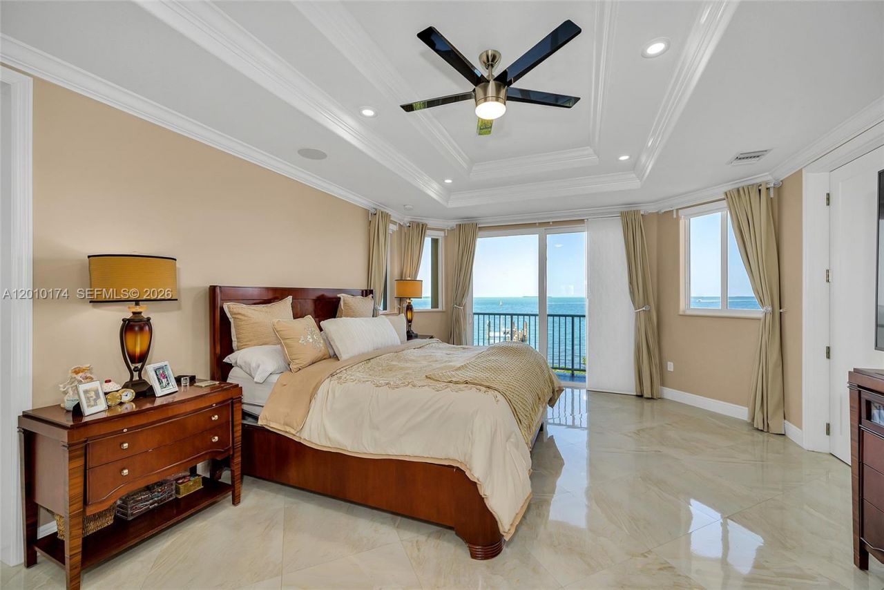 112 N Bounty Ln , Key Largo, FL 33037 Photo