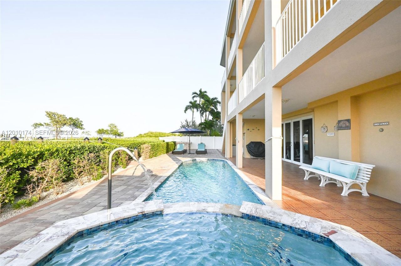 112 N Bounty Ln , Key Largo, FL 33037 Photo