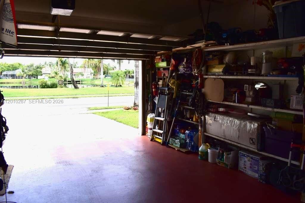 1231 SW 102nd Ave, Pembroke Pines, FL 33025 Photo