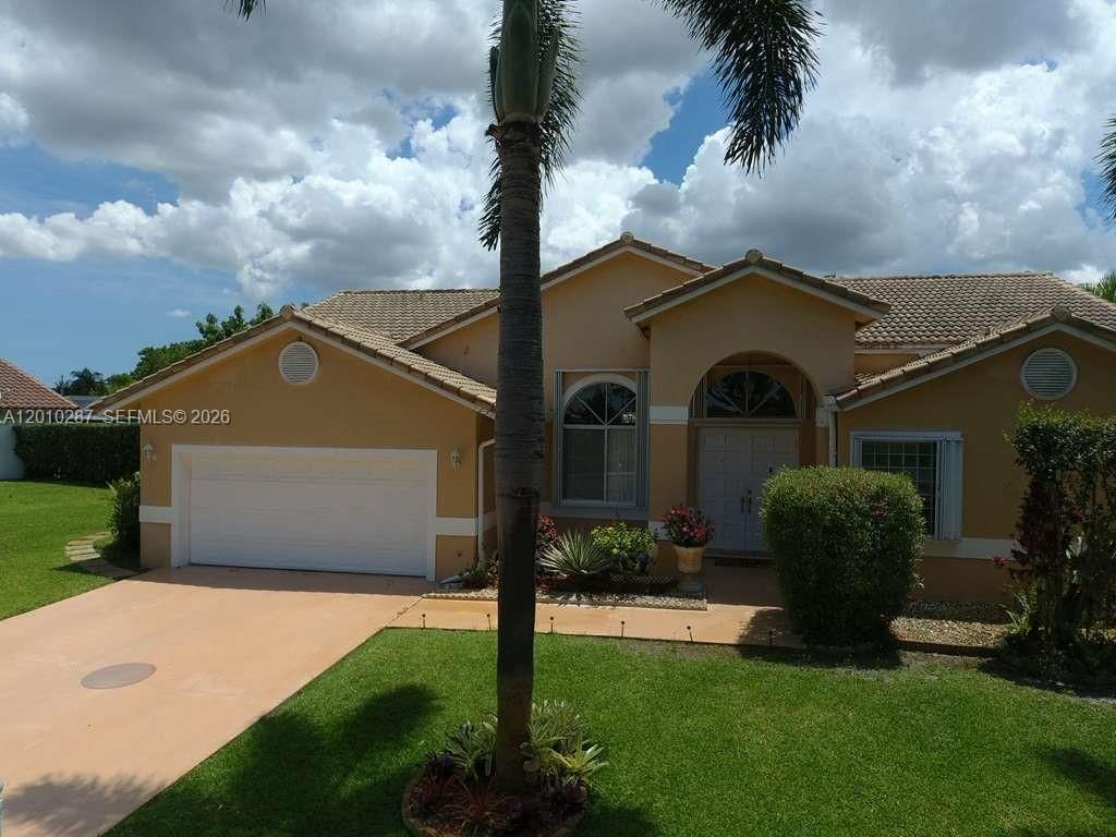 1231 SW 102nd Ave, Pembroke Pines, FL 33025 Photo