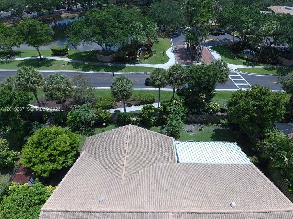 1231 SW 102nd Ave, Pembroke Pines, FL 33025 Photo
