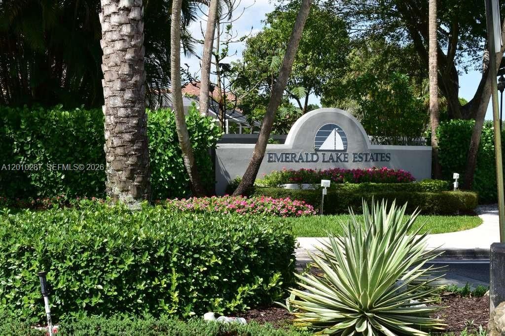 1231 SW 102nd Ave, Pembroke Pines, FL 33025 Photo