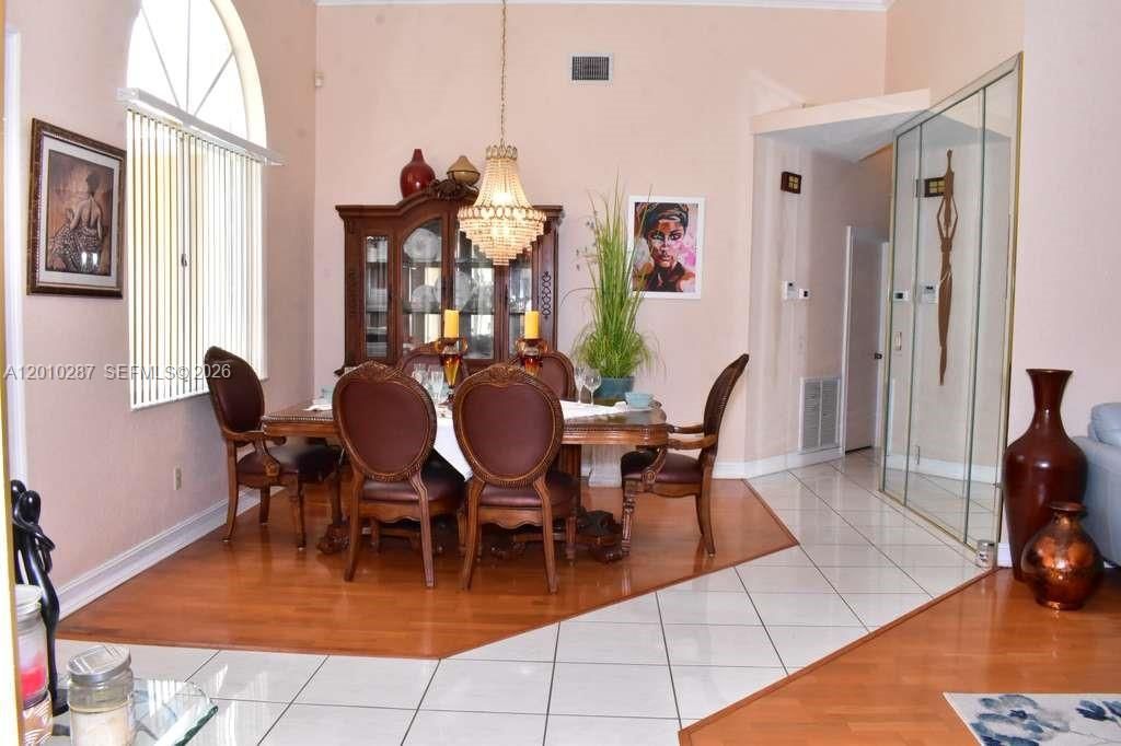 1231 SW 102nd Ave, Pembroke Pines, FL 33025 Photo