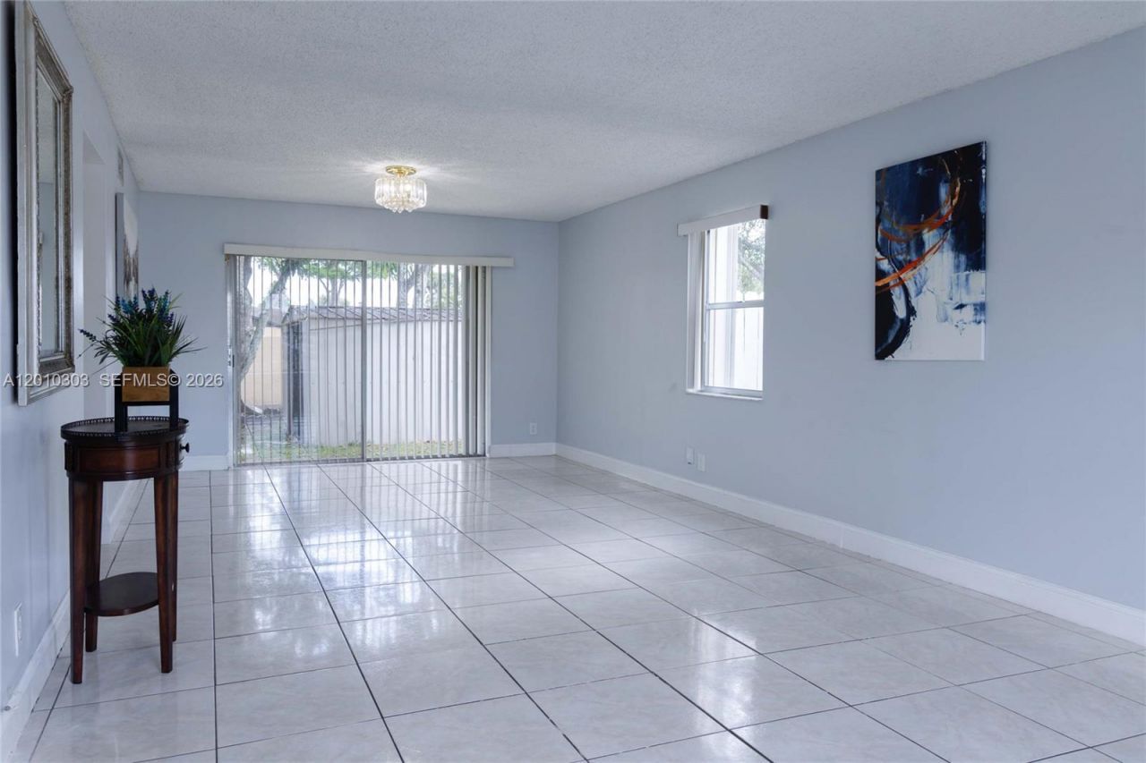 9470 Atlantic St , Miramar, FL 33025 Photo