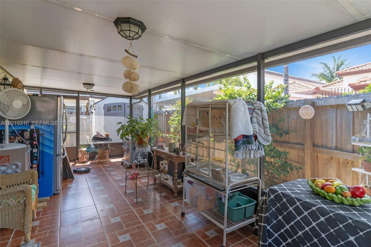 12304 NW 8th Ter, Miami, FL 33182 Photo