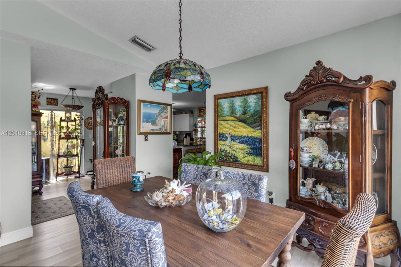 12304 NW 8th Ter, Miami, FL 33182 Photo