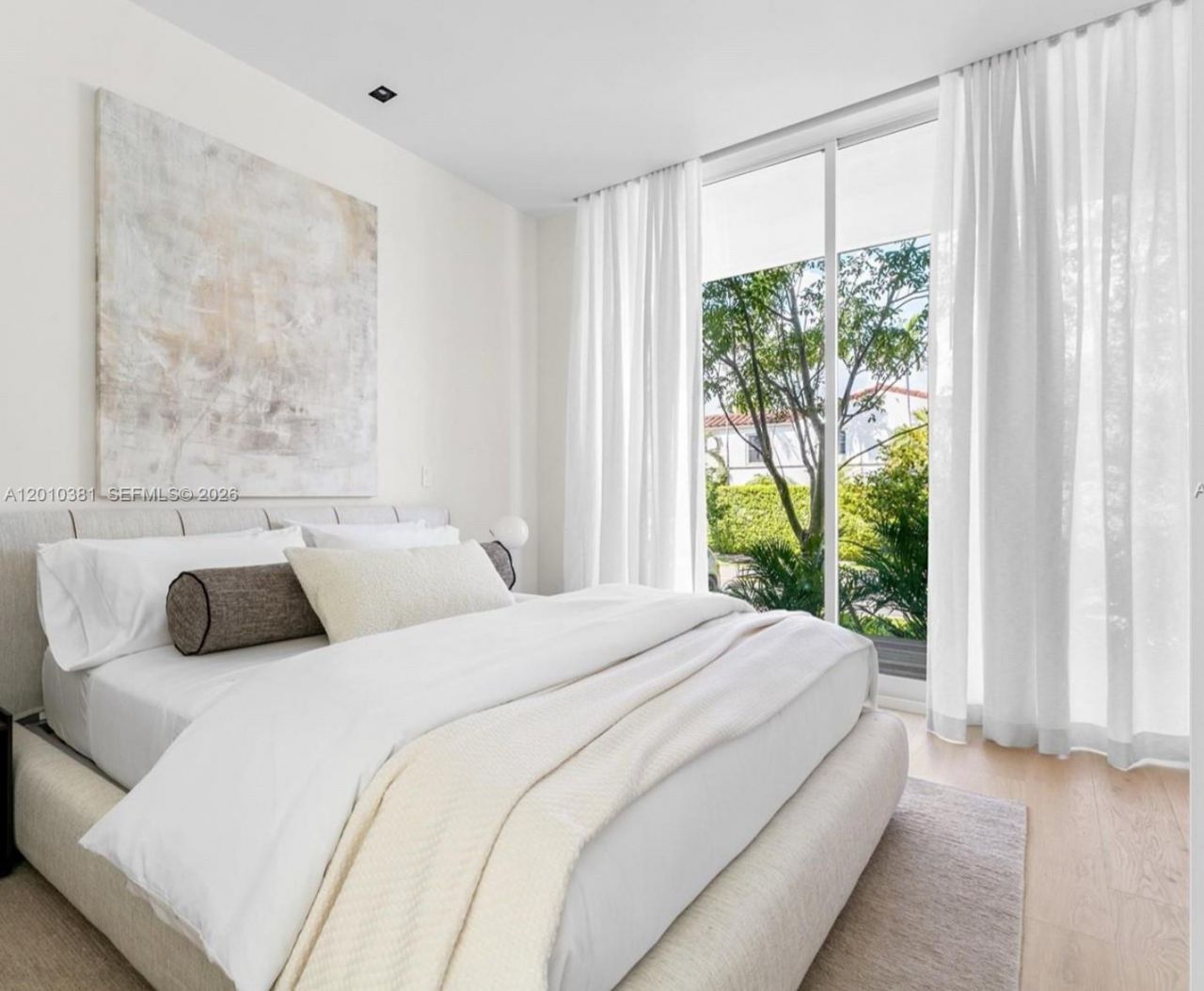 1081 W 48th St, Unit N01, Miami Beach, FL 33140 Photo