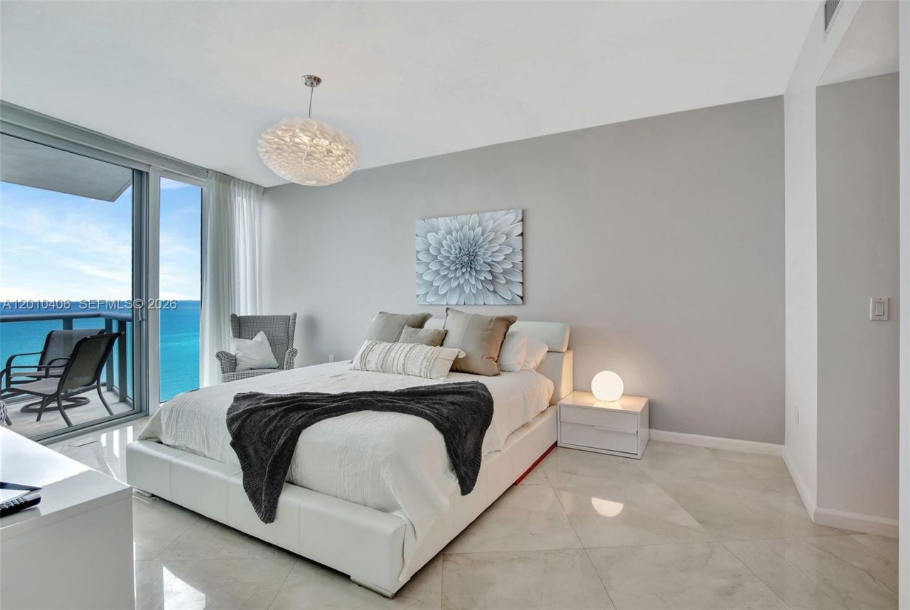 17001 Collins Ave, Unit 3702, Sunny Isles Beach, FL 33160 Photo