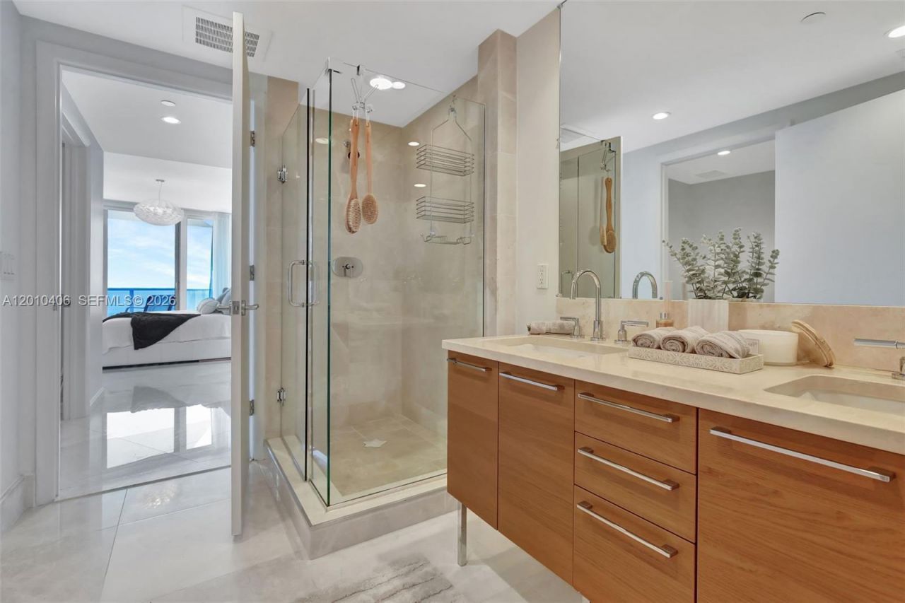 17001 Collins Ave, Unit 3702, Sunny Isles Beach, FL 33160 Photo