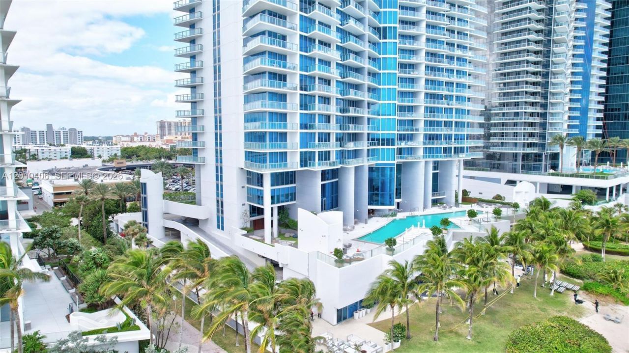 17001 Collins Ave, Unit 3702, Sunny Isles Beach, FL 33160 Photo