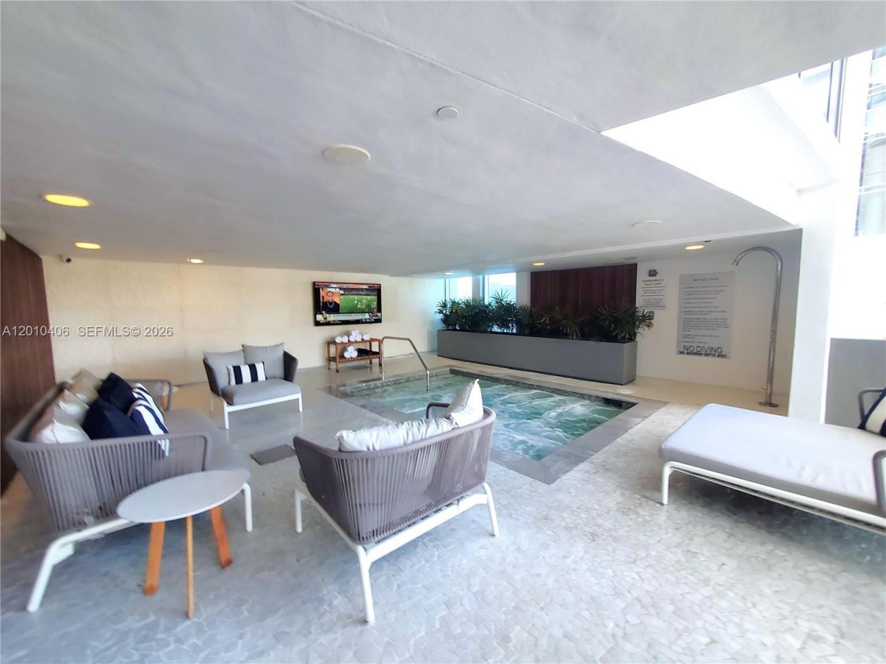 17001 Collins Ave, Unit 3702, Sunny Isles Beach, FL 33160 Photo