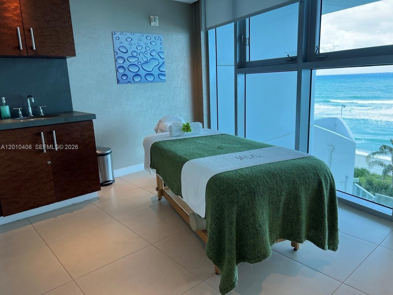 17001 Collins Ave, Unit 3702, Sunny Isles Beach, FL 33160 Photo
