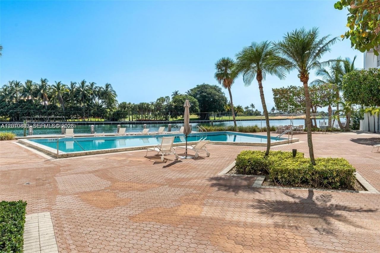 9100 W Bay Harbor Dr, Unit 11A, Bay Harbor Islands, FL 33154 Photo