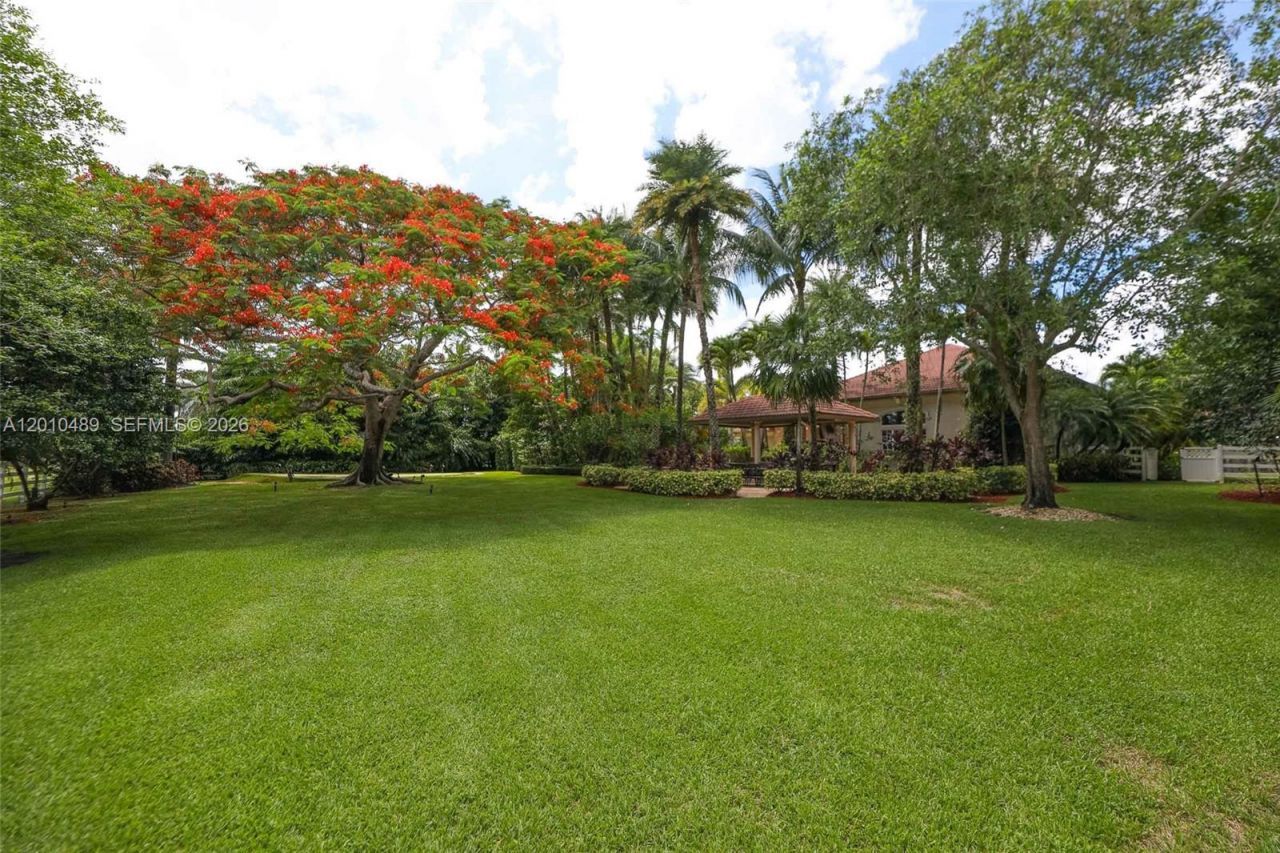 16740 Berkshire Ct, Southwest Ranches, FL 33331 Photo