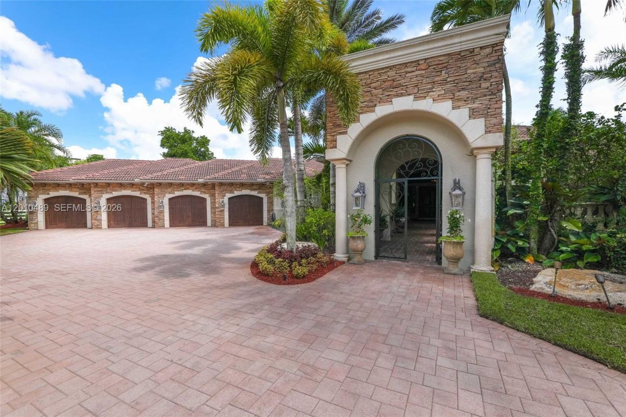 16740 Berkshire Ct, Southwest Ranches, FL 33331 Photo