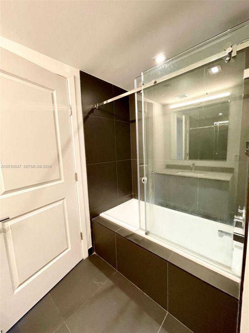 1600 NE 1st Ave, Unit 3312, Miami, FL 33132 Photo