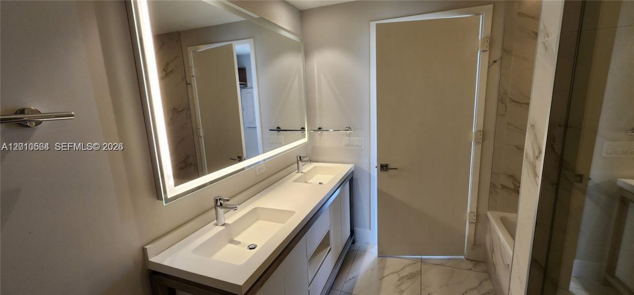 2000 Metropica Way , Unit 2304, Sunrise, FL 33323 Photo