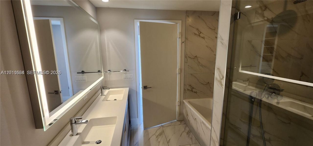 2000 Metropica Way , Unit 2304, Sunrise, FL 33323 Photo