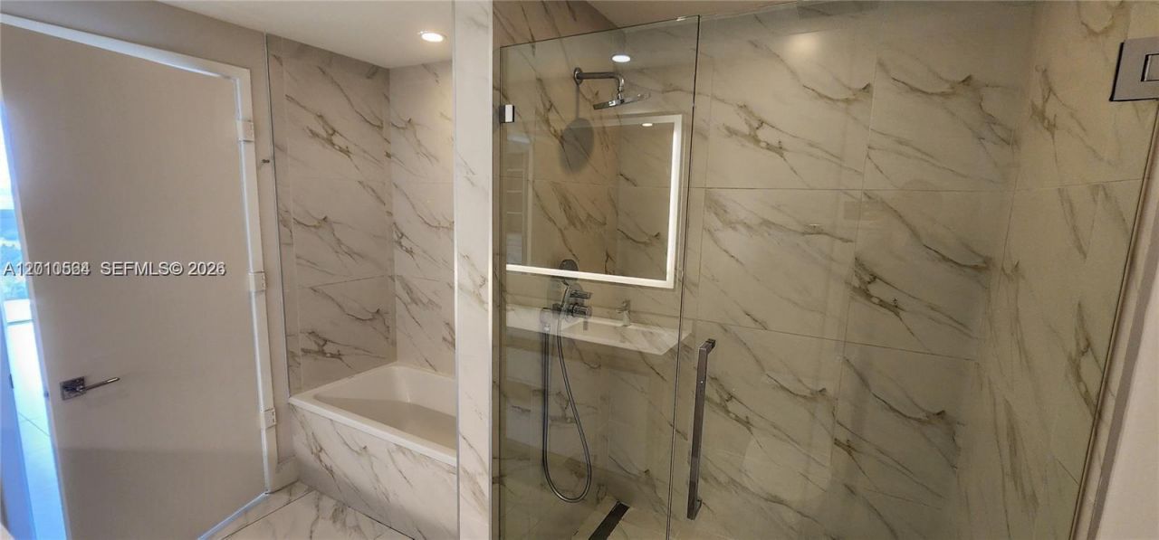 2000 Metropica Way , Unit 2304, Sunrise, FL 33323 Photo