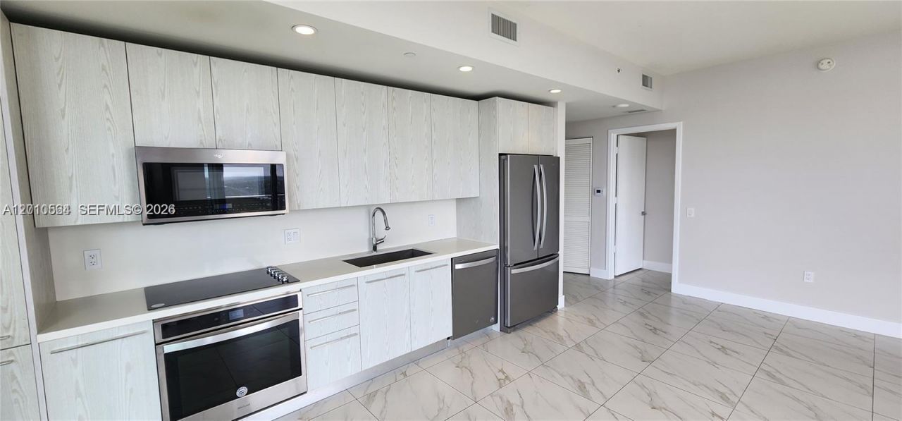 2000 Metropica Way , Unit 2304, Sunrise, FL 33323 Photo