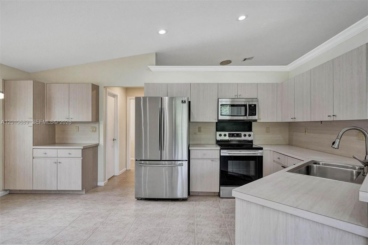 10219 NW 48th Mnr, Coral Springs, FL 33076 Photo