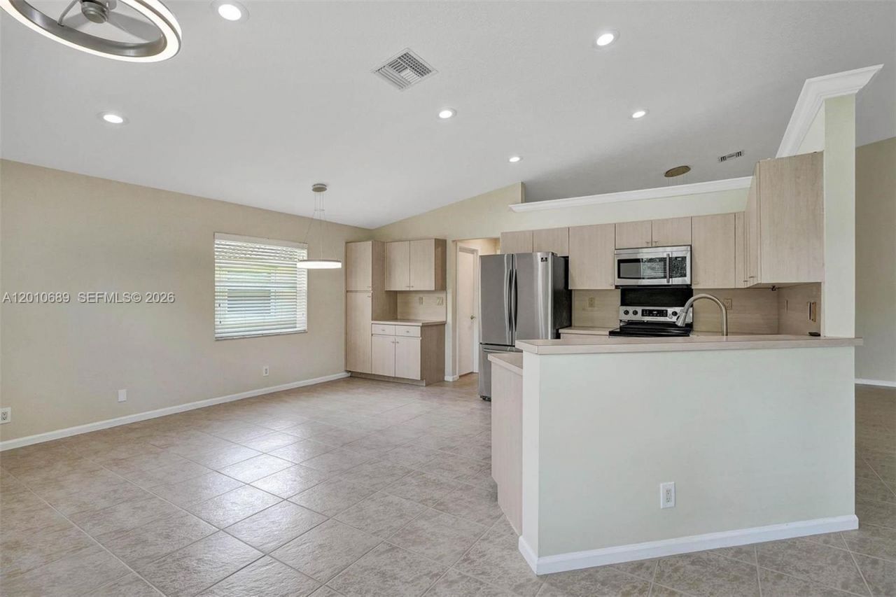 10219 NW 48th Mnr, Coral Springs, FL 33076 Photo
