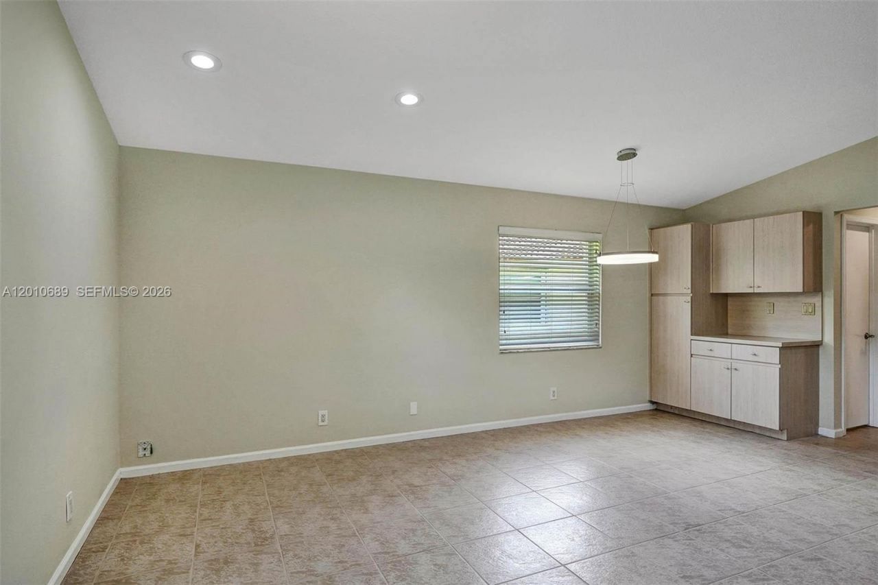 10219 NW 48th Mnr, Coral Springs, FL 33076 Photo