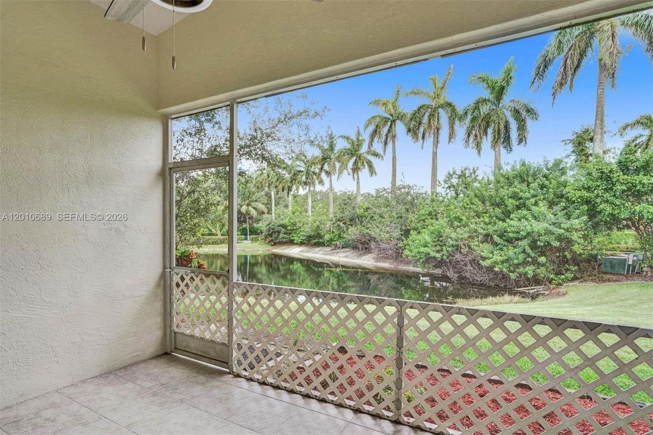 10219 NW 48th Mnr, Coral Springs, FL 33076 Photo