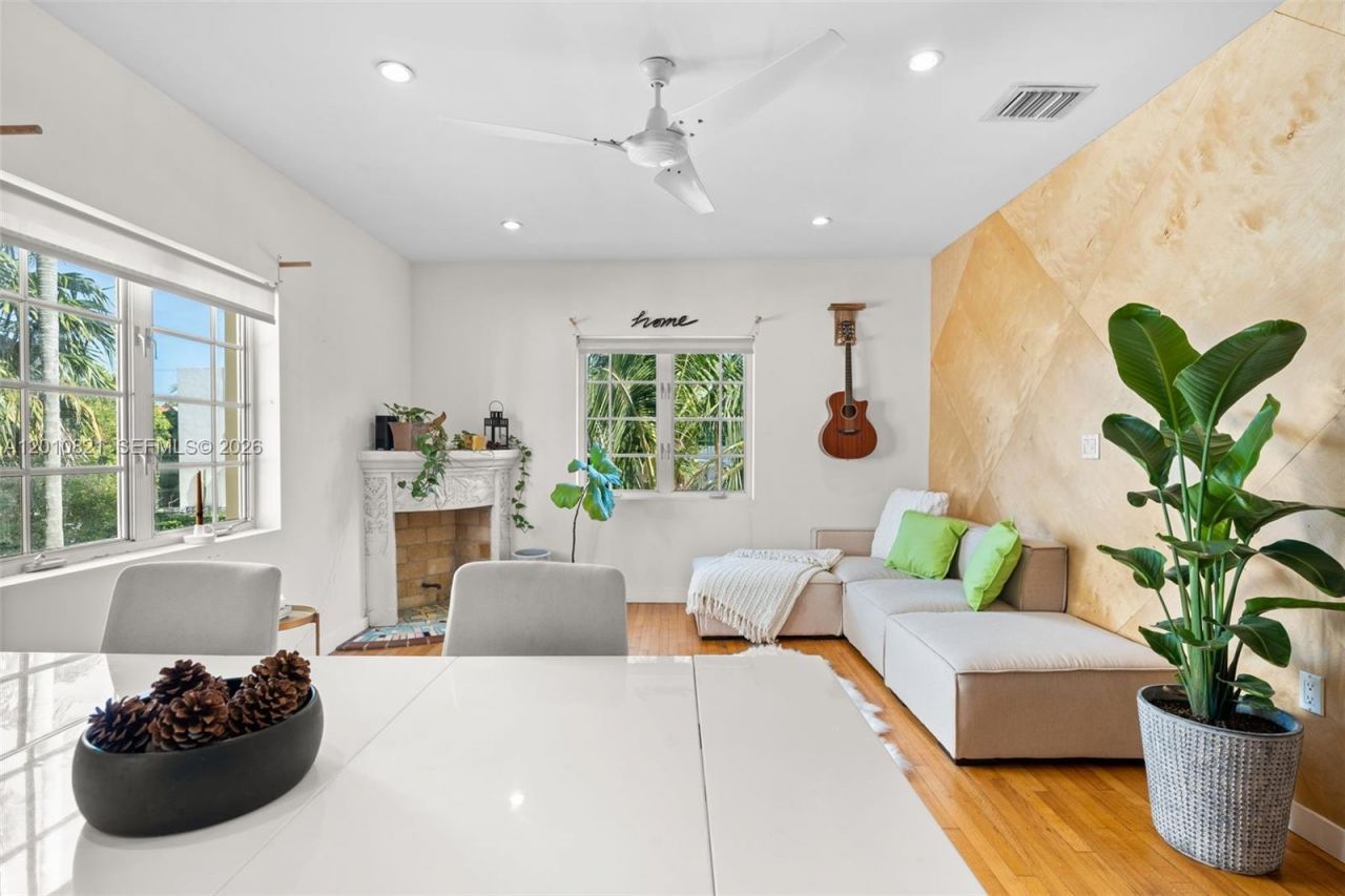 920 Euclid Ave, Unit 8, Miami Beach, FL 33139 Photo