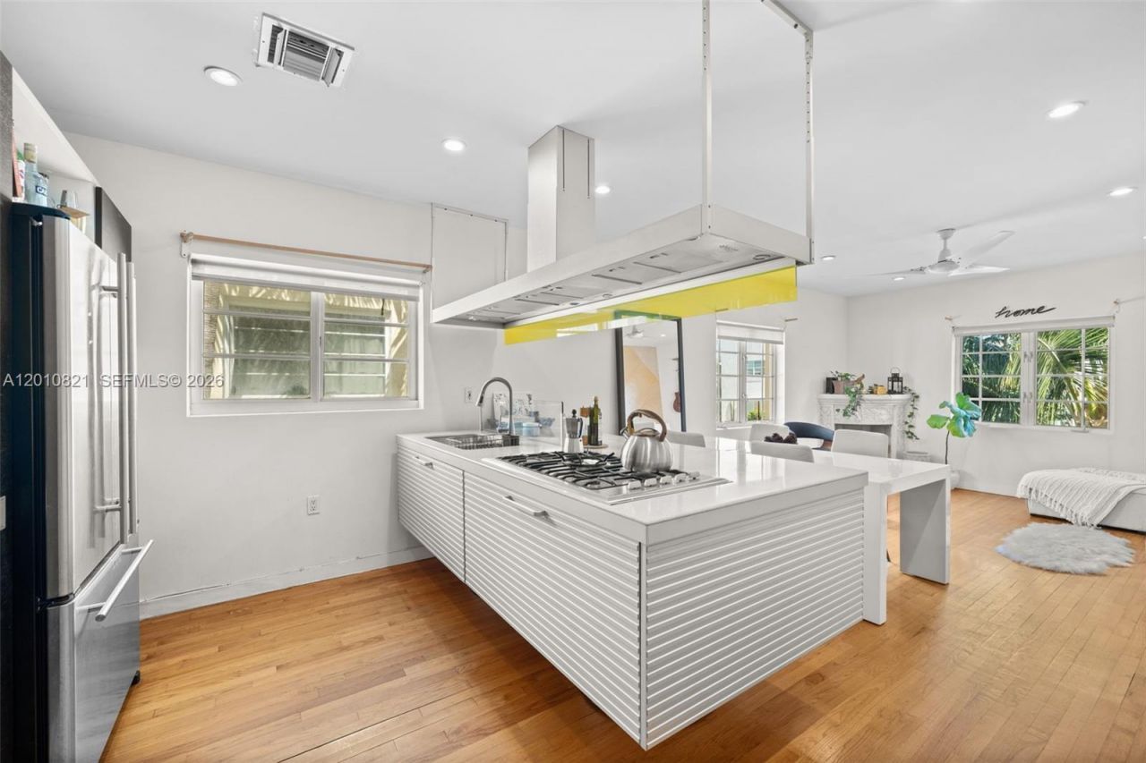 920 Euclid Ave, Unit 8, Miami Beach, FL 33139 Photo