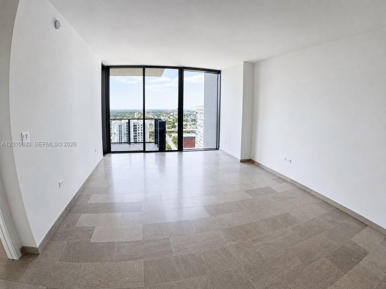88 SW 7th St , Unit 2206, Miami, FL 33130 Photo