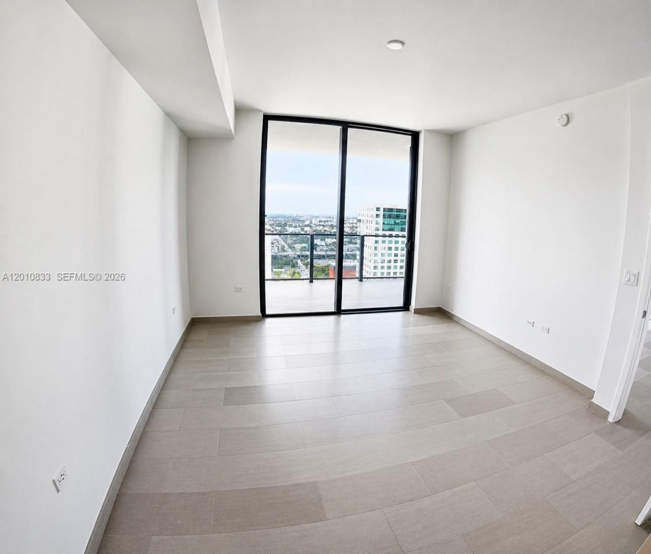 88 SW 7th St , Unit 2206, Miami, FL 33130 Photo