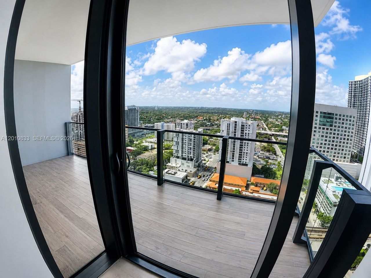88 SW 7th St , Unit 2206, Miami, FL 33130 Photo