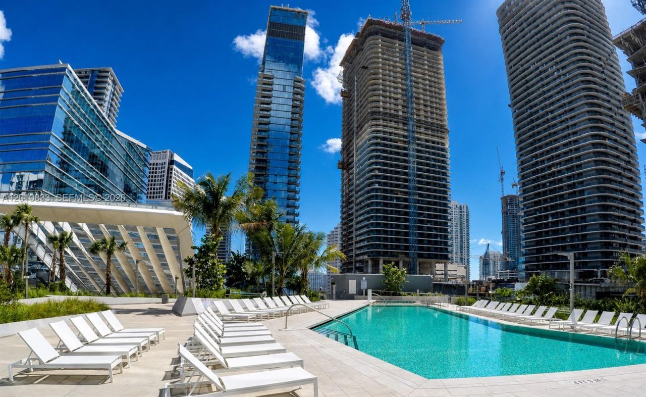 88 SW 7th St , Unit 2206, Miami, FL 33130 Photo