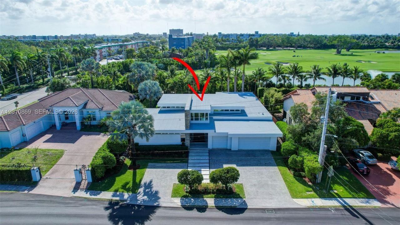 907 Diplomat Pkwy , Hallandale Beach, FL 33009 Photo
