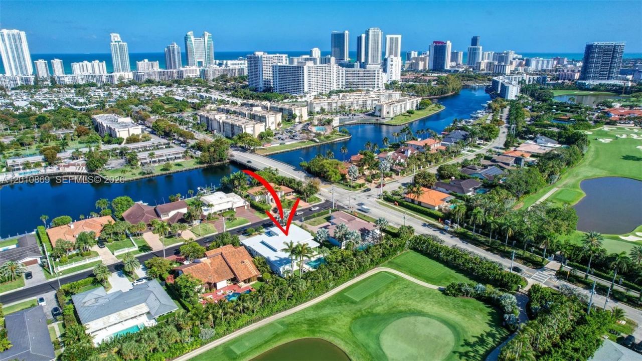 907 Diplomat Pkwy , Hallandale Beach, FL 33009 Photo