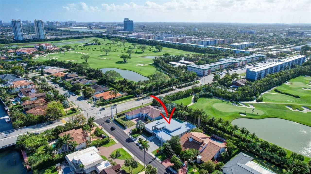 907 Diplomat Pkwy , Hallandale Beach, FL 33009 Photo