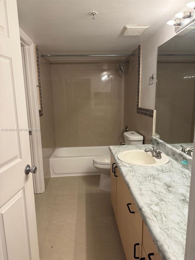 2433 Centergate Dr, Unit 107, Miramar, FL 33025 Photo