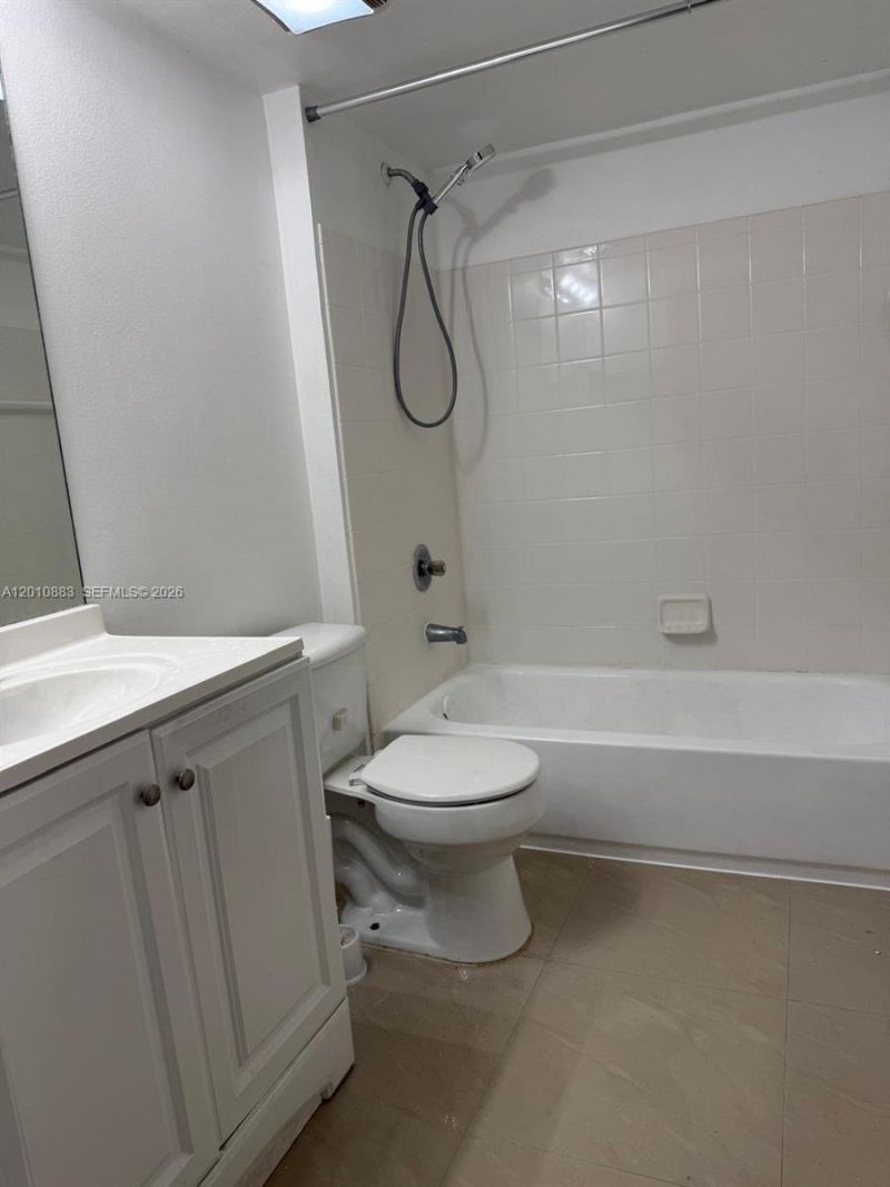 2433 Centergate Dr, Unit 107, Miramar, FL 33025 Photo