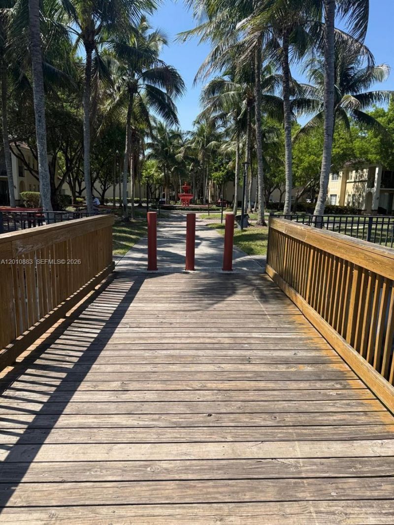 2433 Centergate Dr, Unit 107, Miramar, FL 33025 Photo