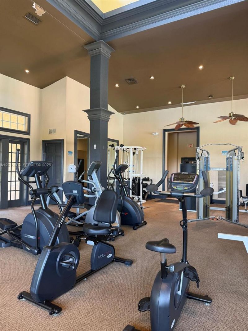 2433 Centergate Dr, Unit 107, Miramar, FL 33025 Photo