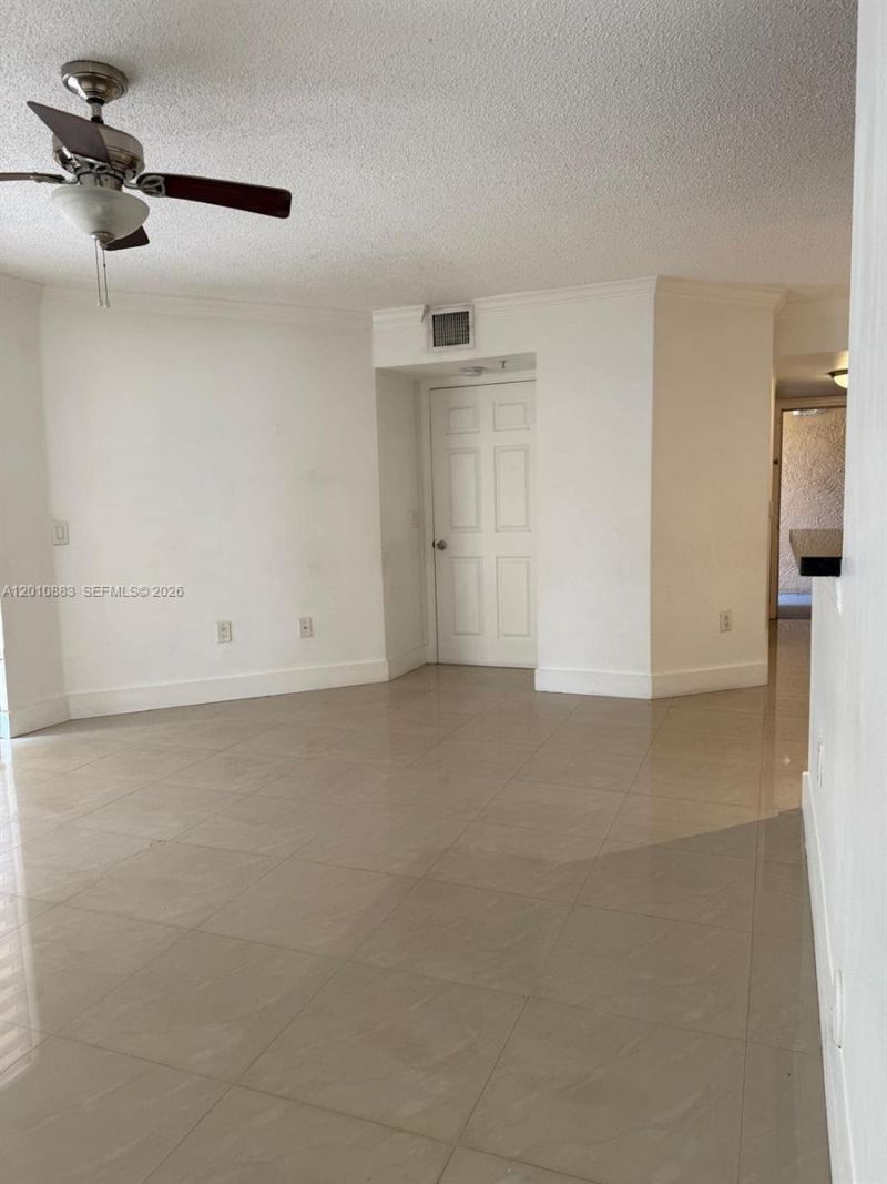 2433 Centergate Dr, Unit 107, Miramar, FL 33025 Photo